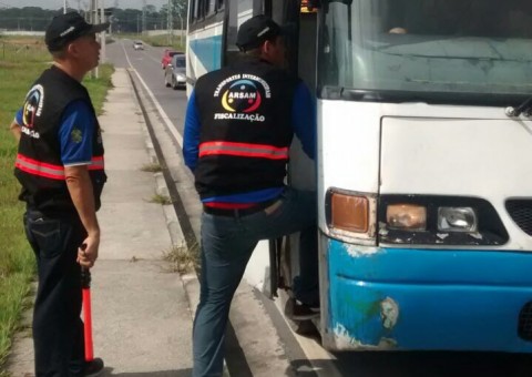 Arsam faz plantão nas principais saídas de Manaus e constata irregularidades reincidentes