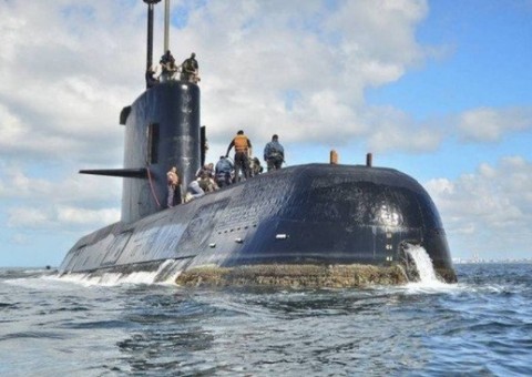 Detectado novo sinal que pode ser de submarino desaparecido, diz 'Clarín'