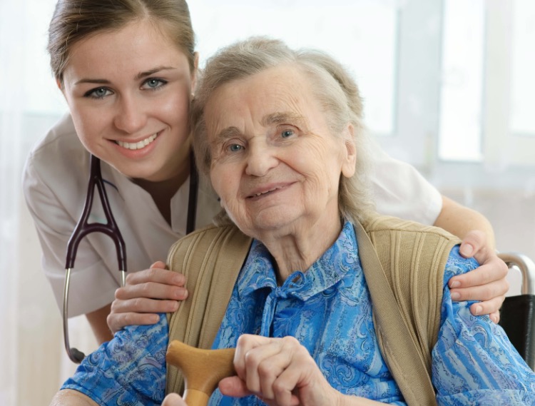 Inscrições para nova turma para cuidador de idosos encerram nesta sexta