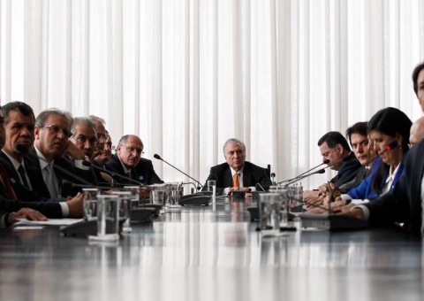 Vice-governador Bosco Saraiva participa de reunião com Temer sobre reforma da previdência 