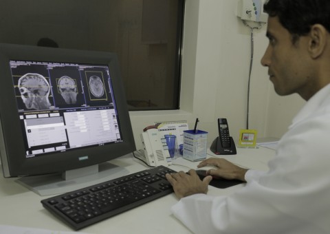 Susam reativa serviço de ressonância na Fundação Hospital Adriano Jorge