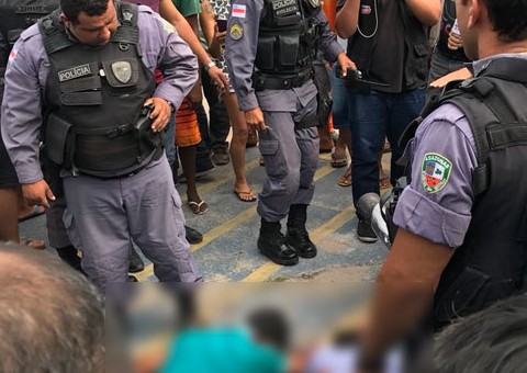 De folga, PM reage a assalto e atira em bandidos em Manaus