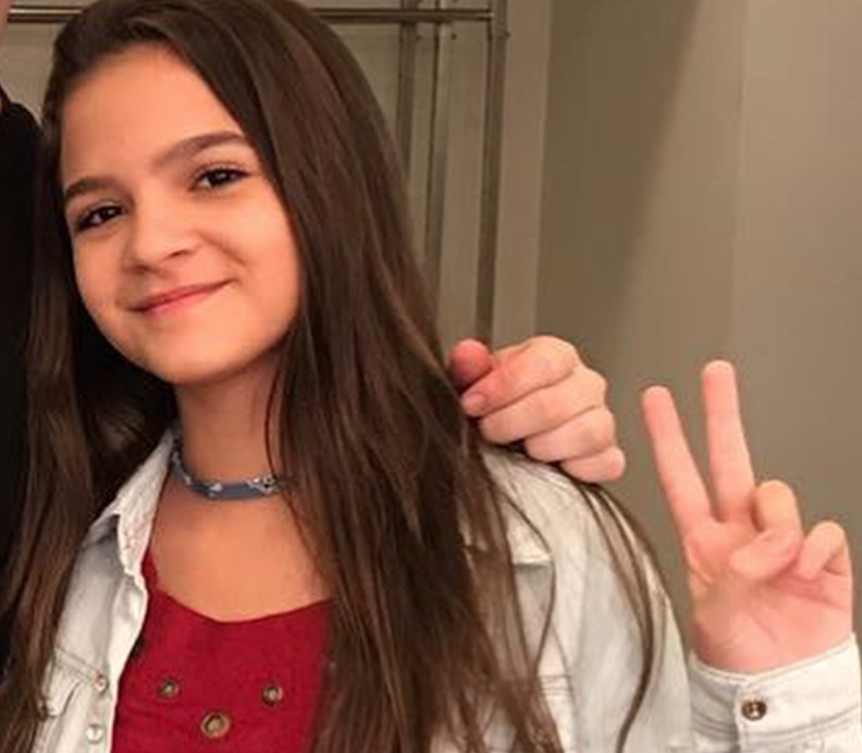 Mãe de Mel Maia nega que atriz de 13 anos esteja namorando