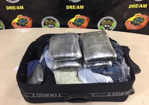 Homem é preso ao tentar embarcar com drogas escondida em mala no aeroporto de Manaus