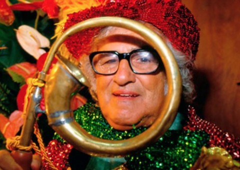 ‘Além da música’ faz espectáculo homenageando Chacrinha no Teatro Amazonas neste domingo