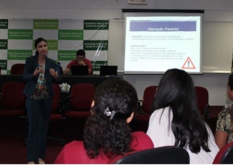 Defensoria Pública promove ação para orientar famílias em processo de divórcio 