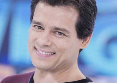 Celso Portiolli surpreende com vídeo raro sem camisa e enlouquece seguidoras