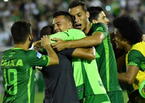 Chapecoense lança portal em homenagem as vítimas da tragédia aérea