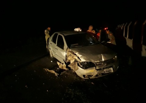 Acidente deixa três pessoas feridas na AM-010