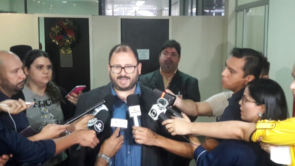 Arma travada teria impedido que delegado fizesse mais vítimas, diz presidente da OAB