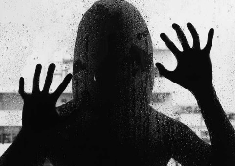 Homem engravida enteada de 9 anos após estuprá-la 10 vezes por dia