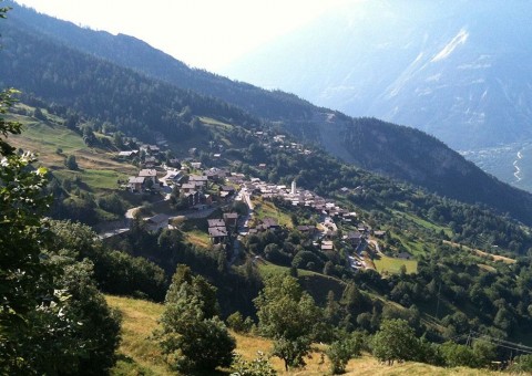 Cidade suíça oferece R$ 82 mil para quem quiser morar lá