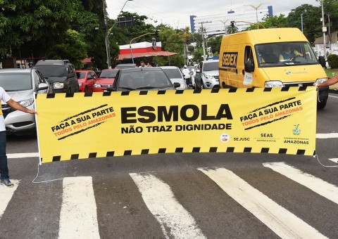 'Operação Esperança' vai retirar crianças dos sinais de Manaus  