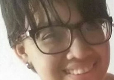 Família procura adolescente que desapareceu após sair de casa em Manaus