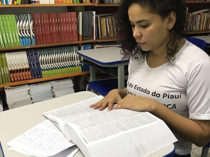 Detenta do Piauí vence concurso de redação com 6 mil candidatos