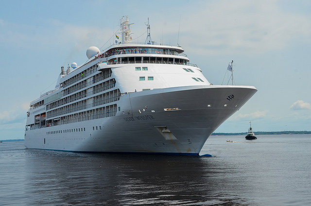 Mais um Cruzeiro atraca no Porto de Manaus com mais de mil turistas a bordo nesta quarta
