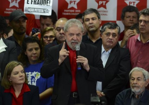 TRF4 mantém bloqueio de R$ 16 milhões do ex-presidente Lula