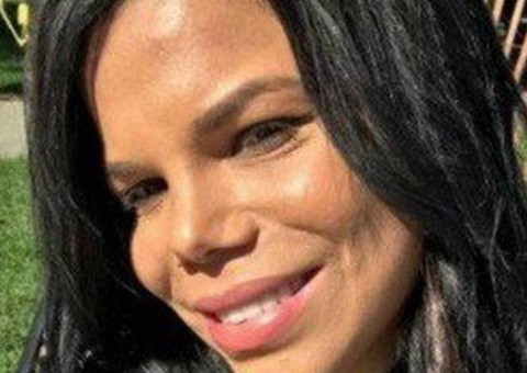 Mulher que fez ataques racistas à Titi diz que se considera negra e confirma prisão nos EUA