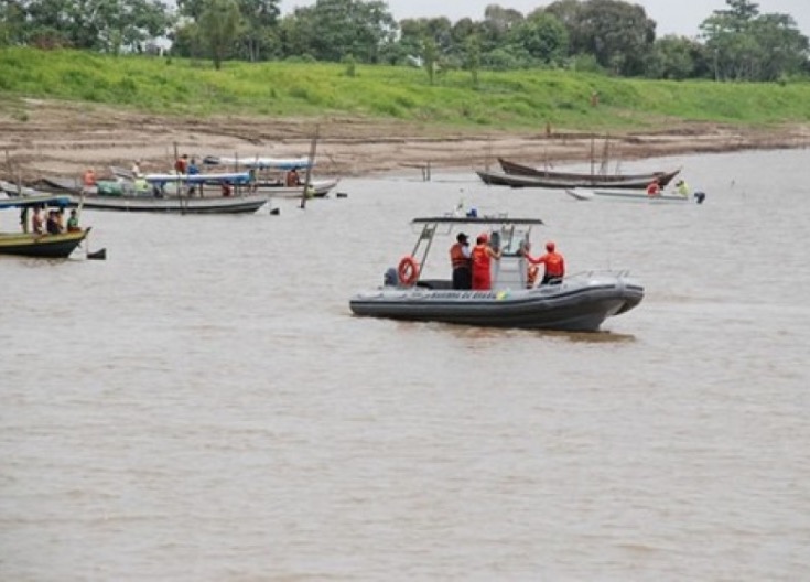 Acidente entre embarcações deixa uma pessoa desaparecida no Amazonas 