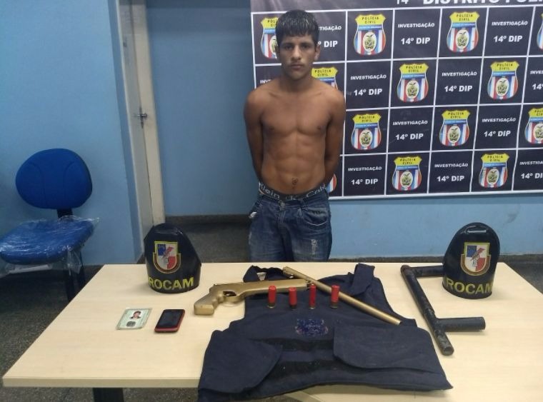 Jovem é preso e comparsas fogem após suposto assalto a mototaxista em Manaus