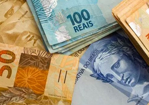 Governo do Amazonas anuncia pagamento da segunda parcela do 13º salário