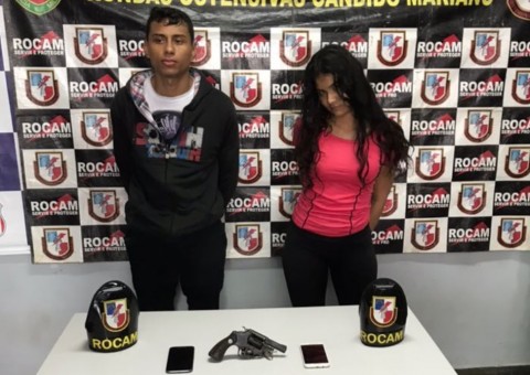 Em Manaus, casal de novinhos é preso suspeito de planejar assalto a loja Salmo 91 