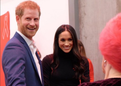 Príncipe Harry e Meghan escolhem bolo inusitado de casamento