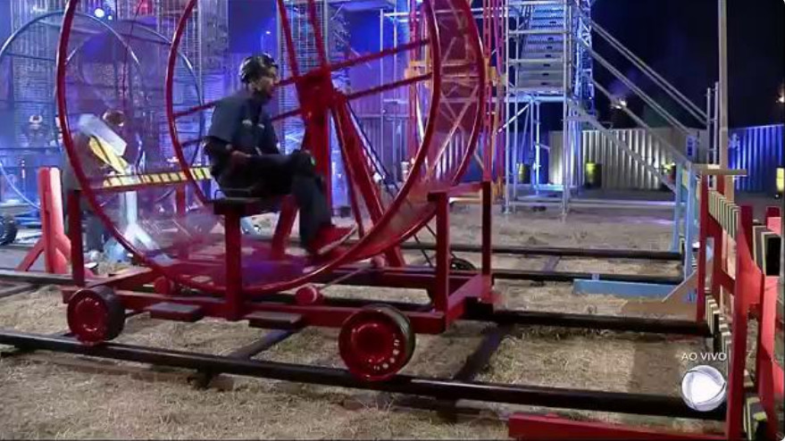 A Fazenda: Veja quem é o primeiro finalista do reality