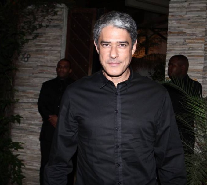 William Bonner vê foto de Fátima Bernardes com namorado e surpreende com atitude