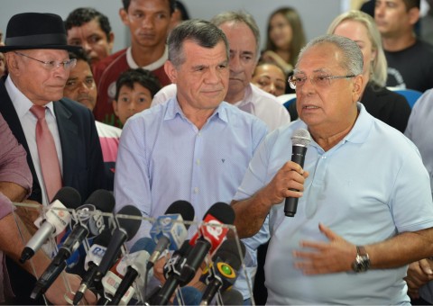 Governador inaugura primeira delegacia com funcionamento 24 horas em Manaus