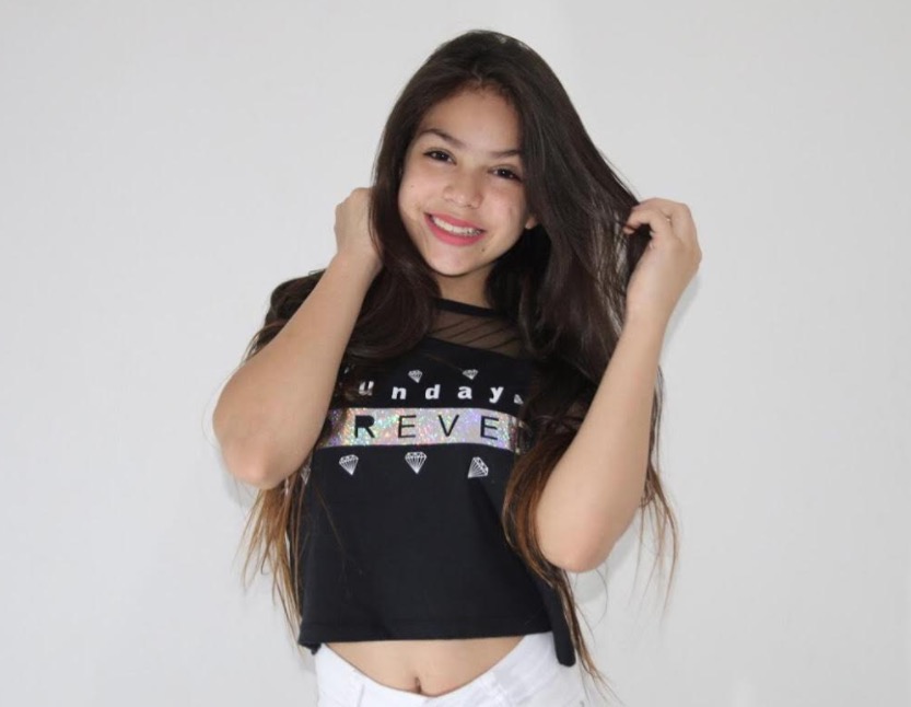 Pela 1ª vez em Manaus Melody faz apresentação única em shopping