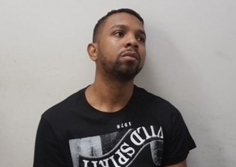 Rogério 157 foi preso escondido debaixo de cobertor após invadir casa  