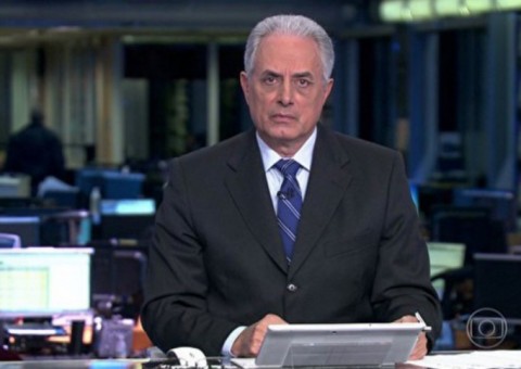 Homem que vazou vídeo de William Waack entra na Globo e choca com foto ousada