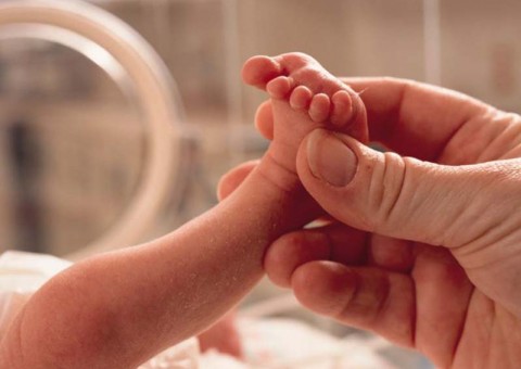 Cáries e gengivite podem causar parto prematuro. Conheça 4 cuidados durante gravidez 