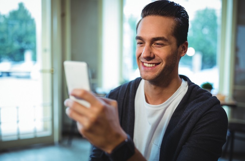 7 tipos de mensagens que homens e mulheres só mandam quando querem sexo