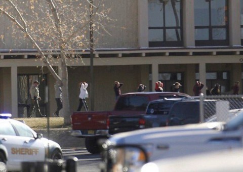 Tiroteio em escola dos EUA deixa três mortos