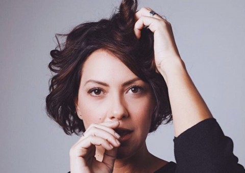 Fabiula Nascimento aparece nua em clique em Fernando de Noronha