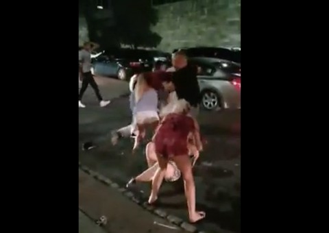 Fim de festa, todo mundo daquele jeito.. eis que surge o melhor vídeo de todos os tempos 