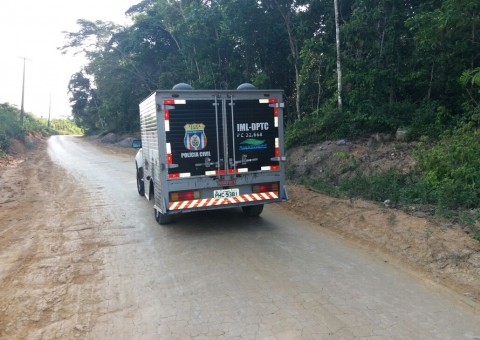 Após desentendimento, homem mata próprio amigo a pauladas no Amazonas