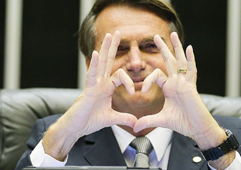 Bolsonaro vem a Manaus nesta semana após 'convite irrecusável'