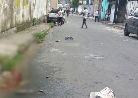  Após maldição de irmão, homem é executado com 4 tiros em Manaus