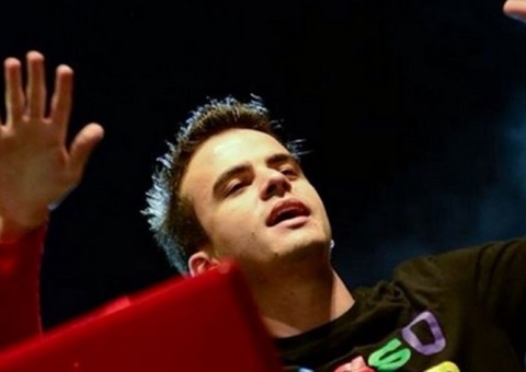 DJ PV reúne juventude gospel de Manaus em show de unção