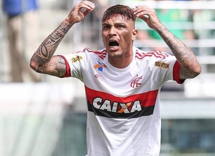 Revoltado com suspensão, Guerrero quebra silêncio e detona Fifa