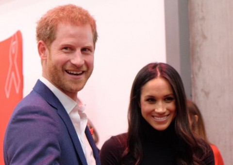 Príncipe Harry para de fumar a pedido da noiva, Meghan Markle
