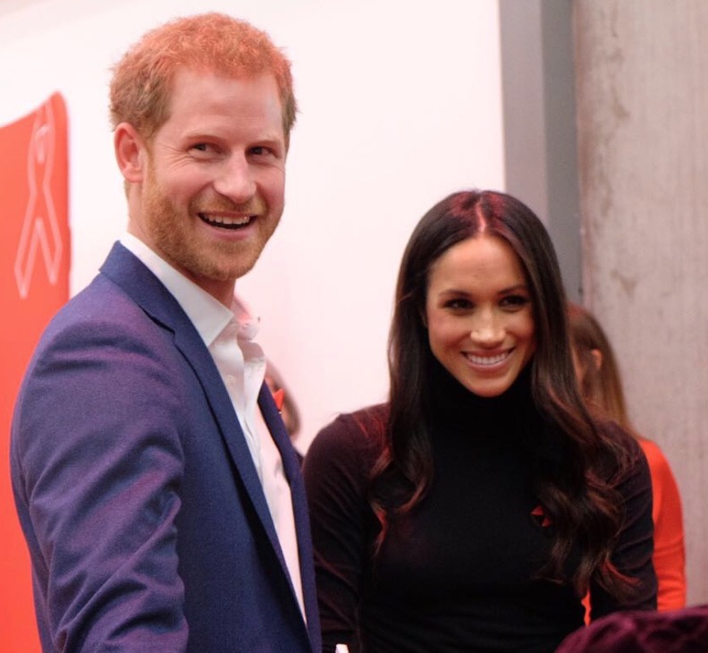 Príncipe Harry para de fumar a pedido da noiva, Meghan Markle