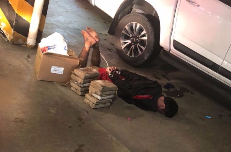 Homem é preso com dez quilos de drogas em supermercado após denúncia em Manaus