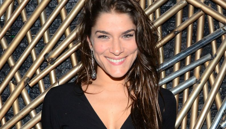 Priscila Fantin surge completamente nua em nova foto nas redes sociais