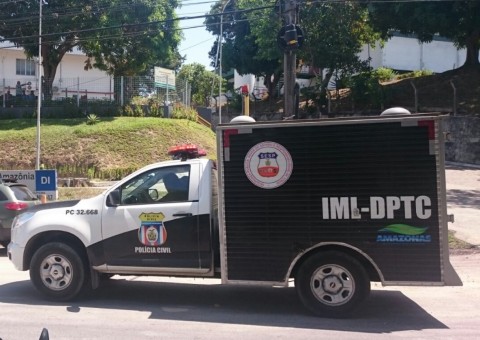 Em Manaus, homem é executado a tiros por motoqueiros fantasmas