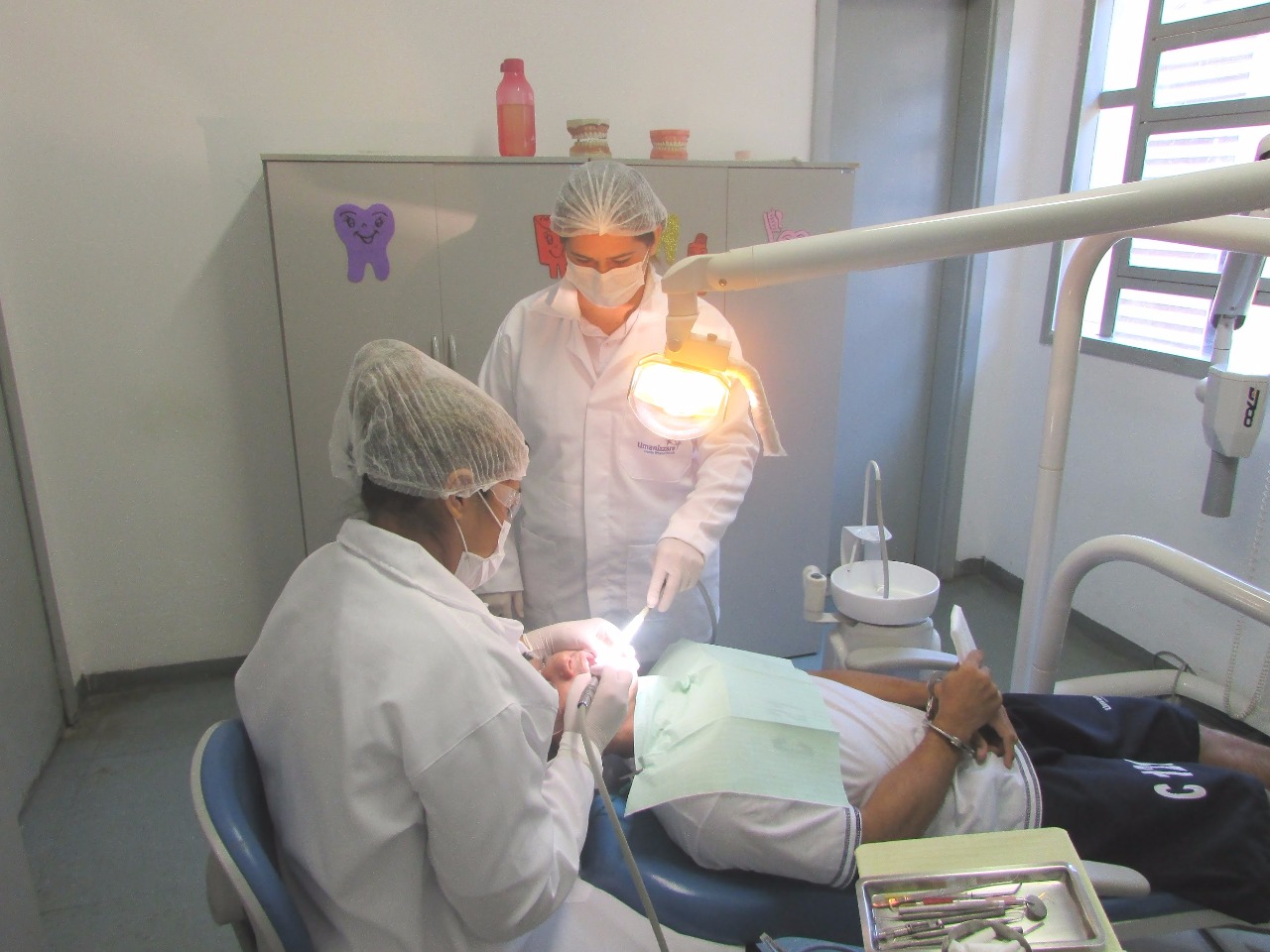 Presos recebem orientações sobre saúde bucal