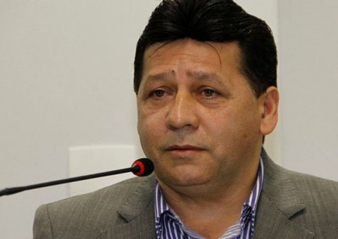 Ex-prefeito de Coari tem prisão decretada após denúncia de superfaturamento